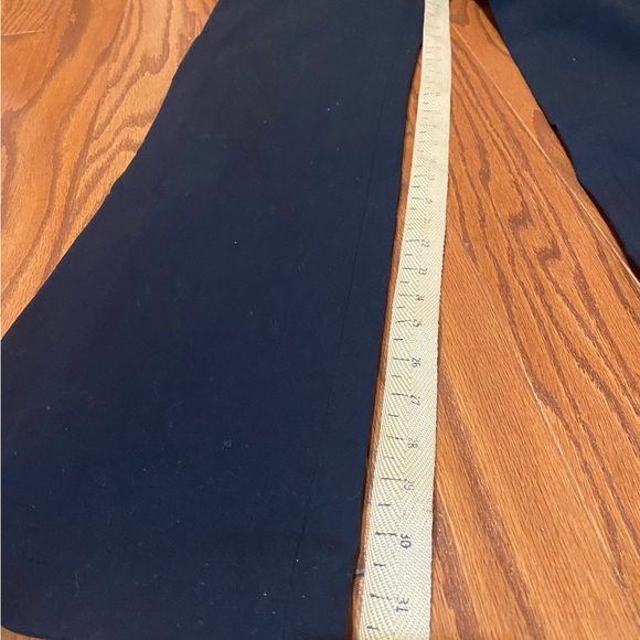 Black DKNY “tuxedo” pants, size 4 - Picture 7 of 9